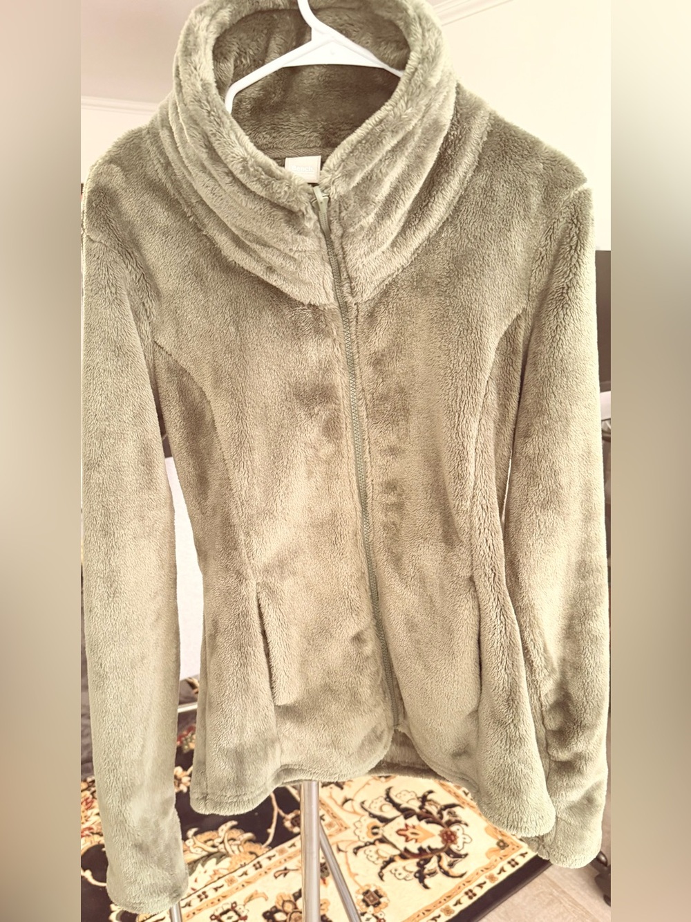 Bench Plush Zip-Up Jacket